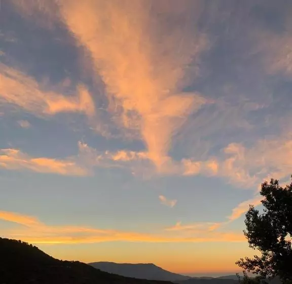 فندق Los Bérchules