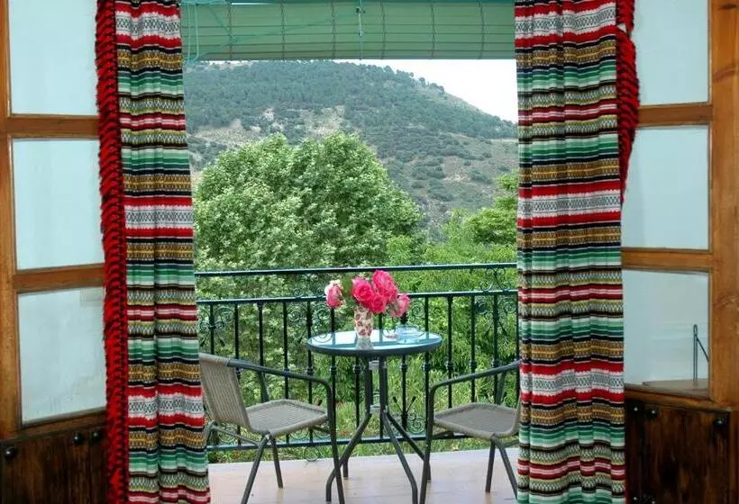 فندق Los Bérchules