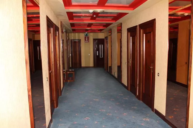 Hotel Marques De Santillana