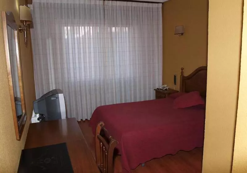 Hotel Marques De Santillana