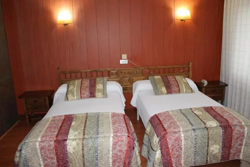 Hotel Marques De Santillana