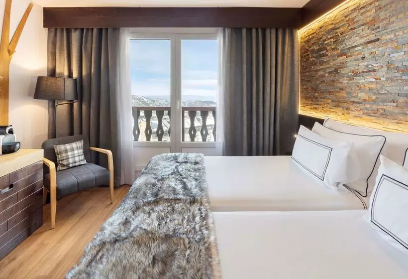 Отель Melia Sierra Nevada