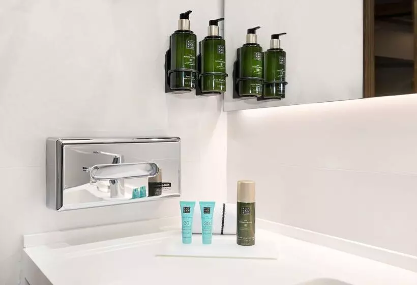 Отель Melia Sierra Nevada