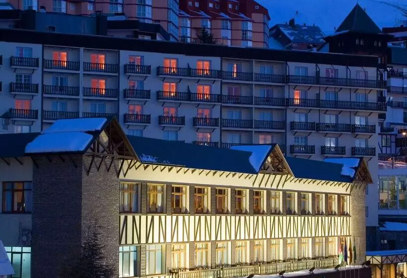 Отель Melia Sierra Nevada