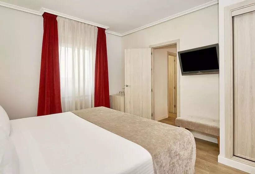 Hotel NH Cordoba Califa