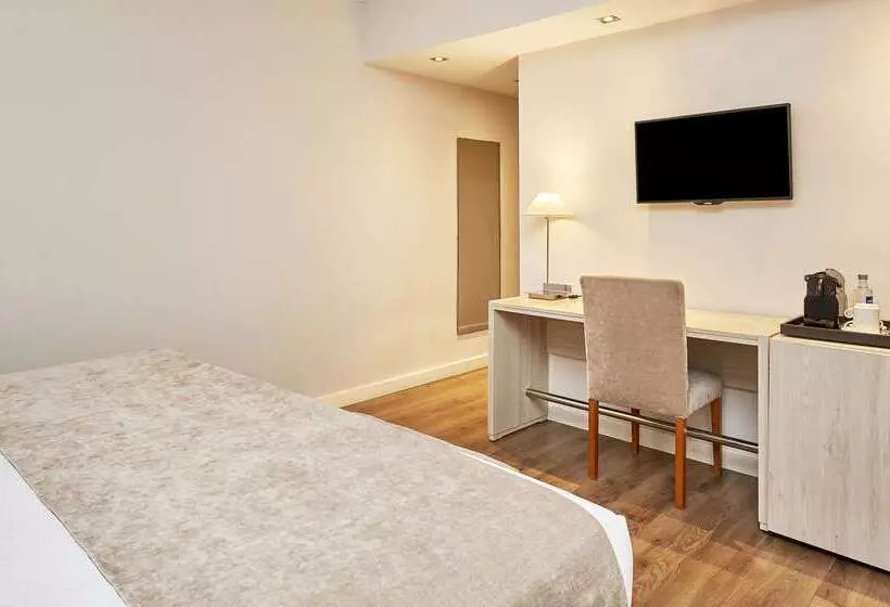 Hotel NH Cordoba Califa