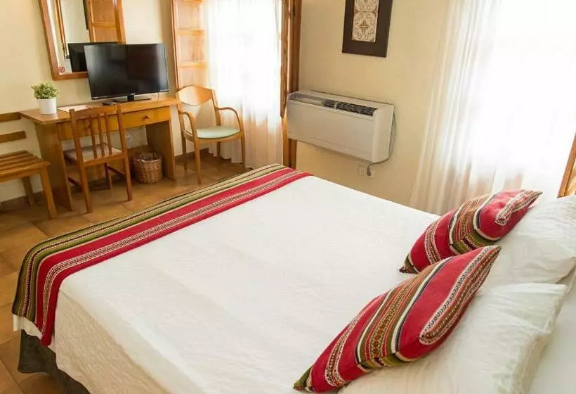 Отель Rey Don Jaime