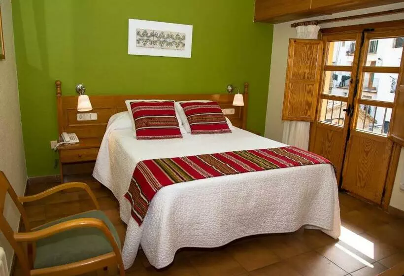 Отель Rey Don Jaime