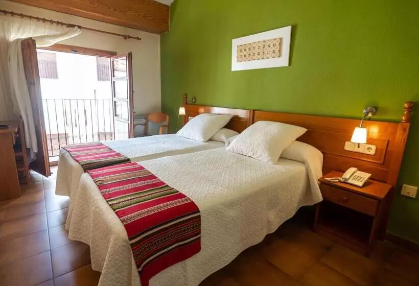 Отель Rey Don Jaime