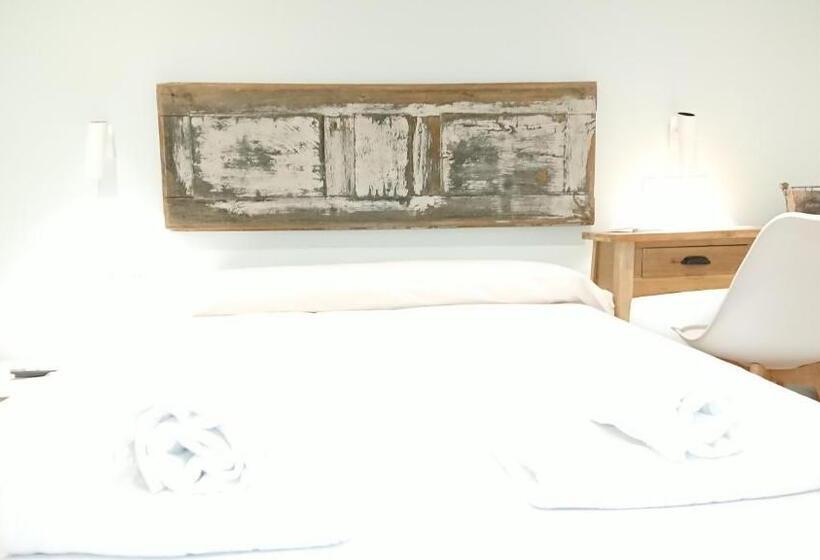 هتل San Nikolas Sea Views