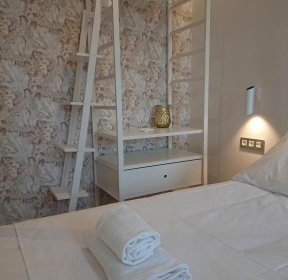 هتل San Nikolas Sea Views