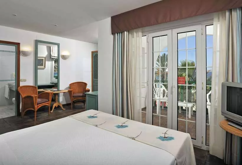 فندق Sol Los Fenicios