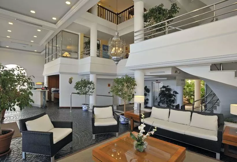 فندق Sol Los Fenicios