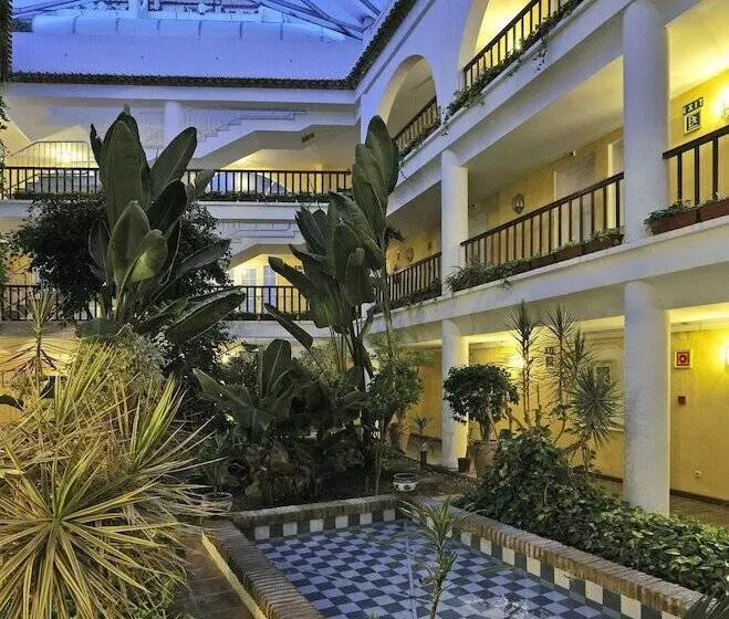 فندق Sol Los Fenicios