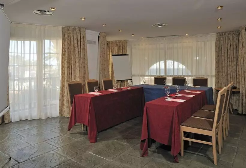 فندق Sol Los Fenicios