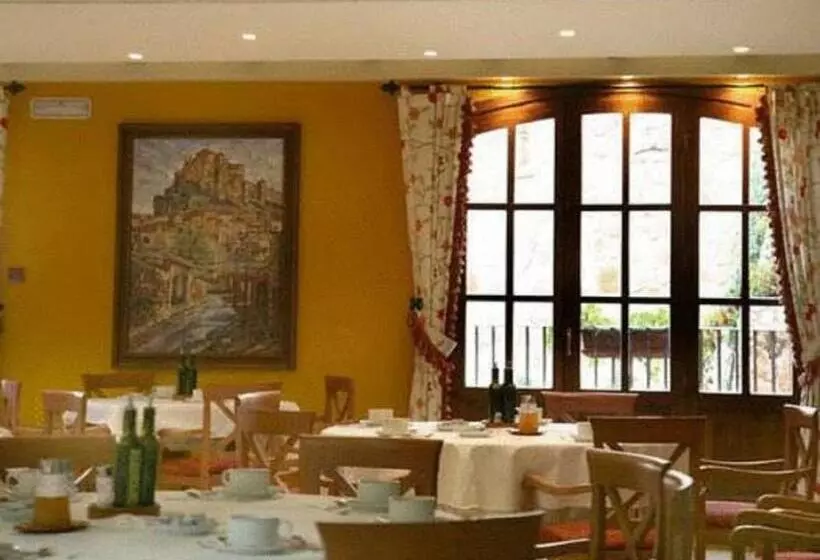 호텔 Villa De Alquézar