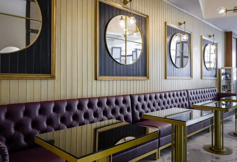 ホテル Yit Casablanca