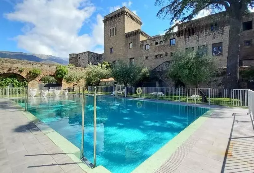 Parador De Jarandilla De La Vera