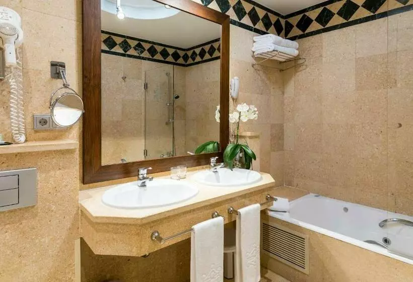 Parador De Jarandilla De La Vera