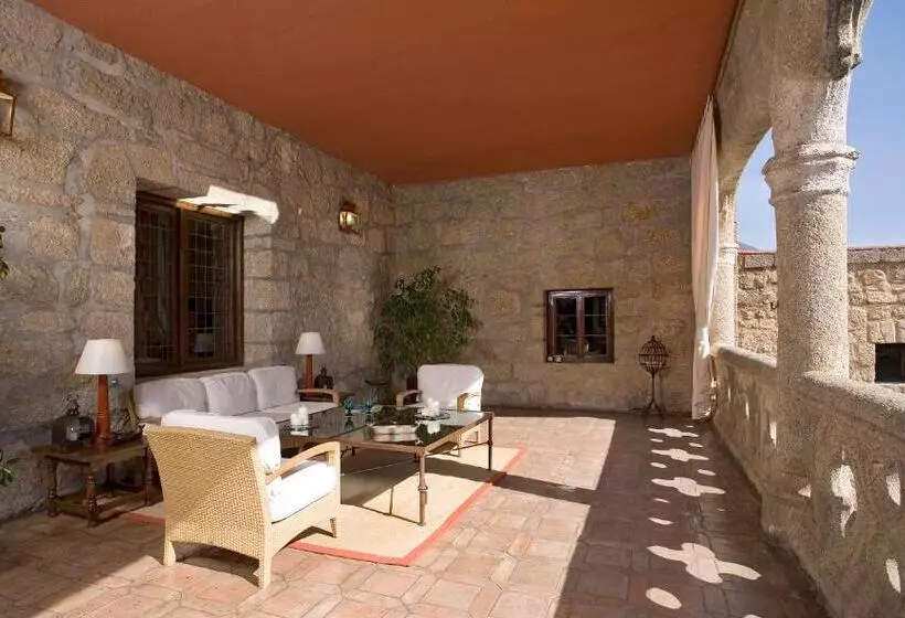 Parador De Jarandilla De La Vera