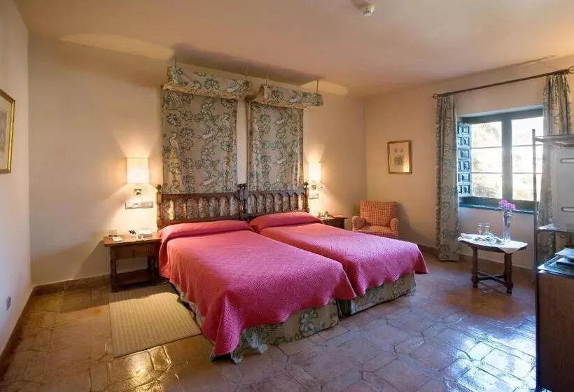 Parador De Jarandilla De La Vera