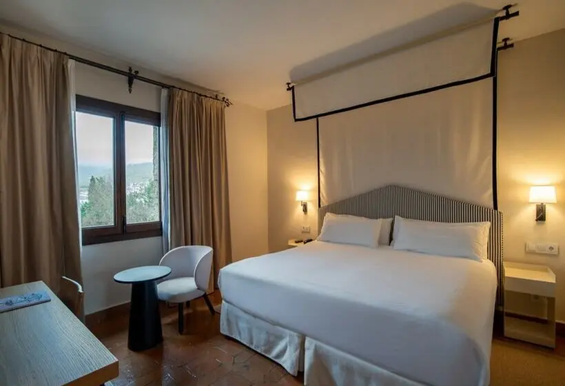 Parador De Jarandilla De La Vera