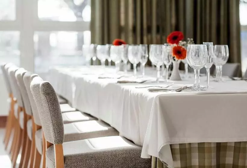 Parador De Manzanares