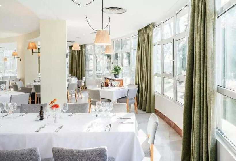 Parador De Manzanares