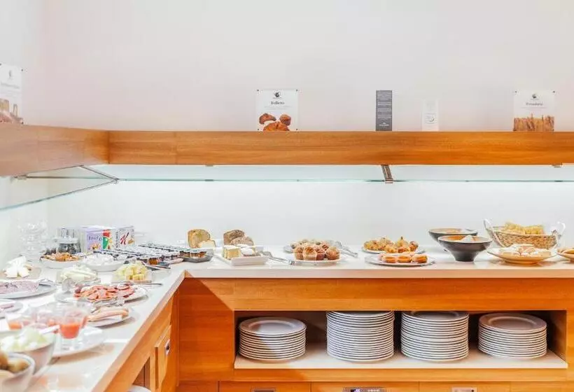 Parador De Manzanares