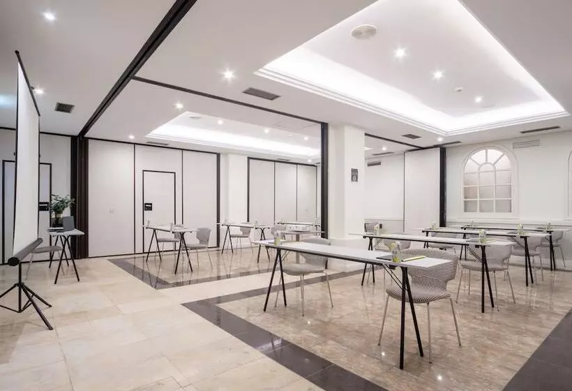 Sercotel Hotel Europa