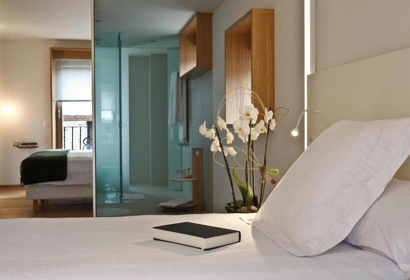 هتل Echaurren Relais & Châteaux