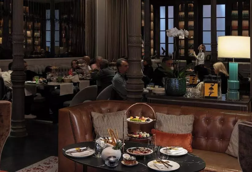 Gran Hotel Inglés, The Leading Hotels of The World