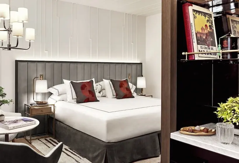 Gran Hotel Inglés, The Leading Hotels of The World