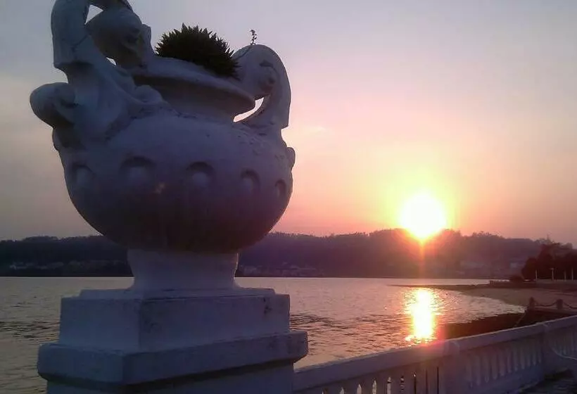 בית מלון כפרי Argibay