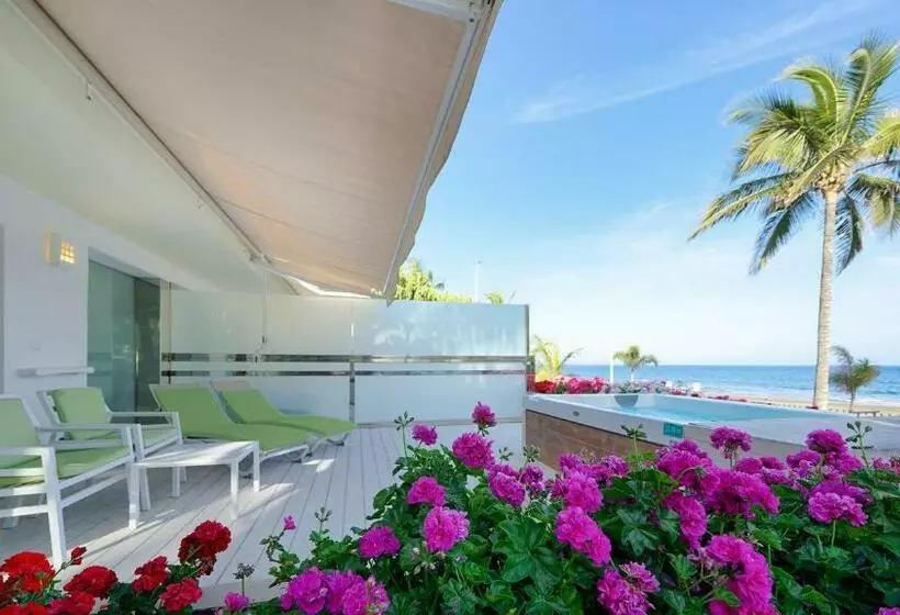 Отель Bull Costa Canaria & Spa - Adults Only