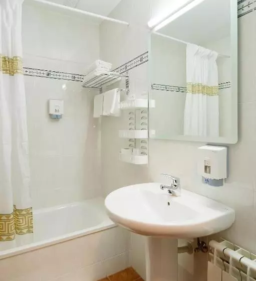 Отель Castillo D Acher