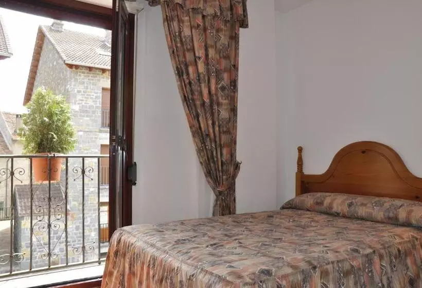 Отель Castillo D Acher