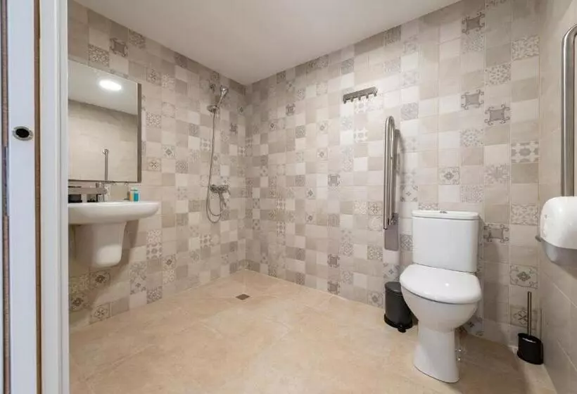 בית מלון כפרי Ciudad De Jaca