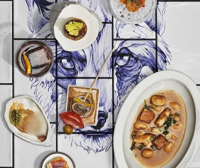 Gran Hotel Inglés, The Leading Hotels of The World