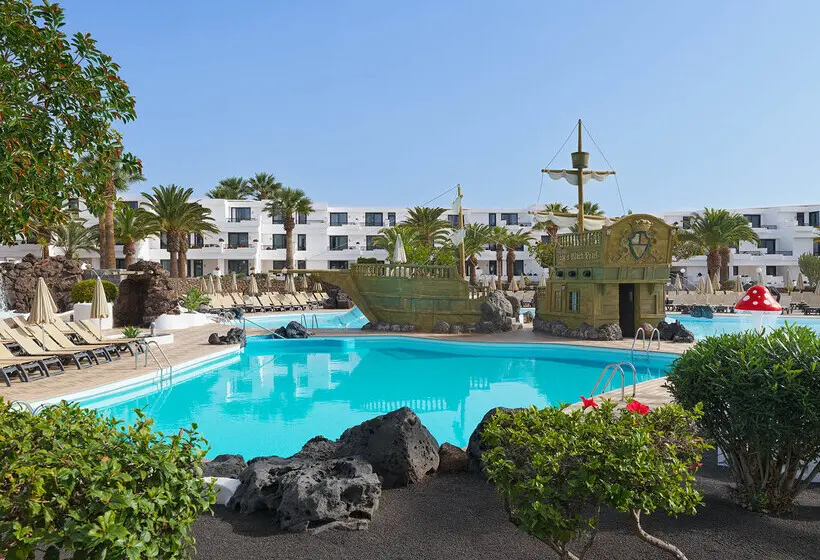هتل H10 Suites Lanzarote Gardens