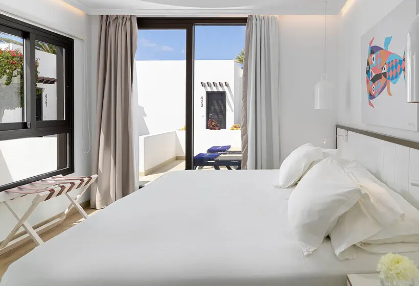 هتل H10 Suites Lanzarote Gardens