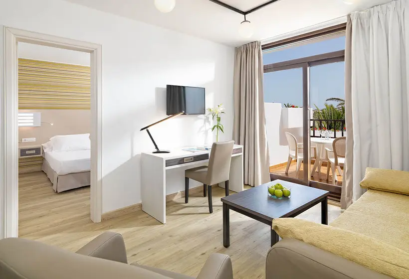 هتل H10 Suites Lanzarote Gardens