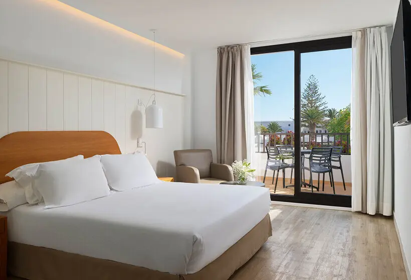 هتل H10 Suites Lanzarote Gardens