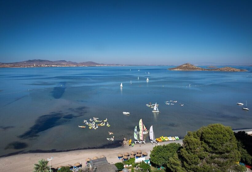 酒店 Izán Cavanna