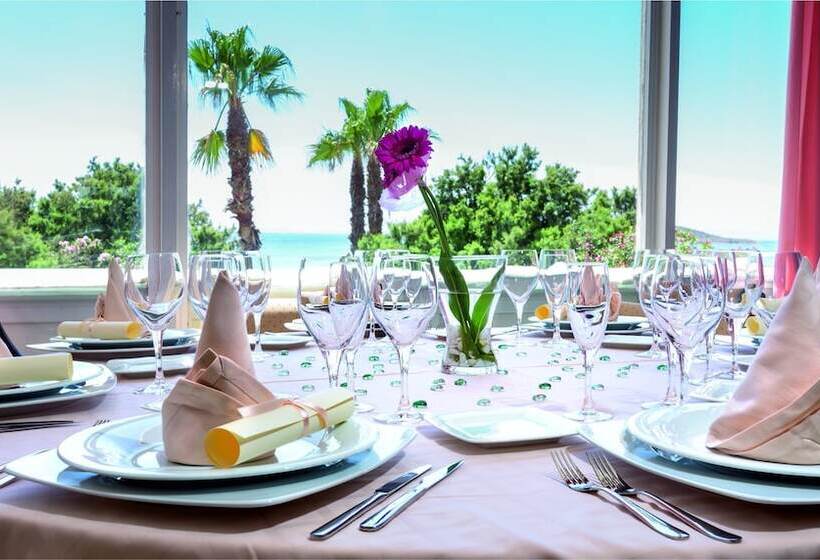 酒店 Izán Cavanna