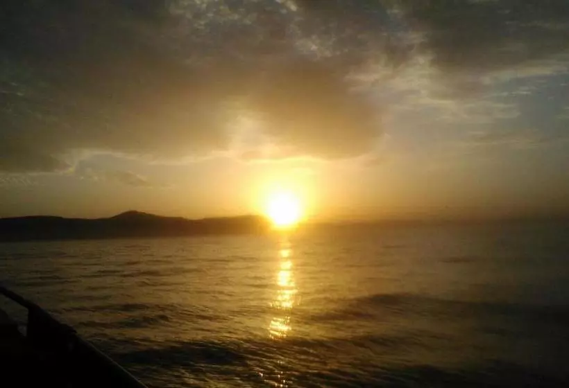 בית מלון כפרי Leyton