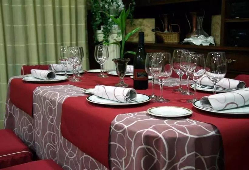 בית מלון כפרי Leyton