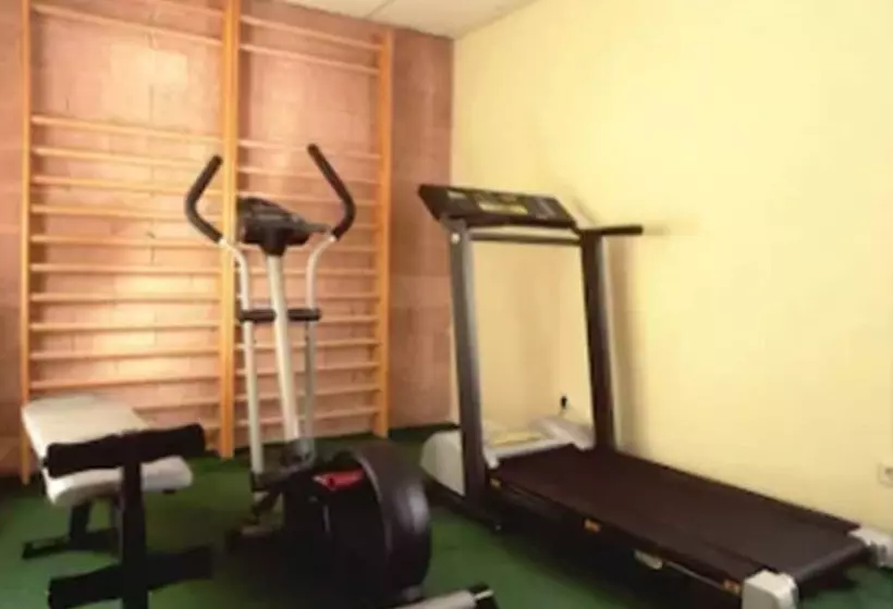 Отель Majadahonda