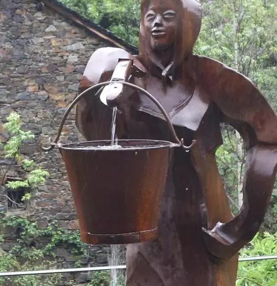 בית מלון כפרי Marxant