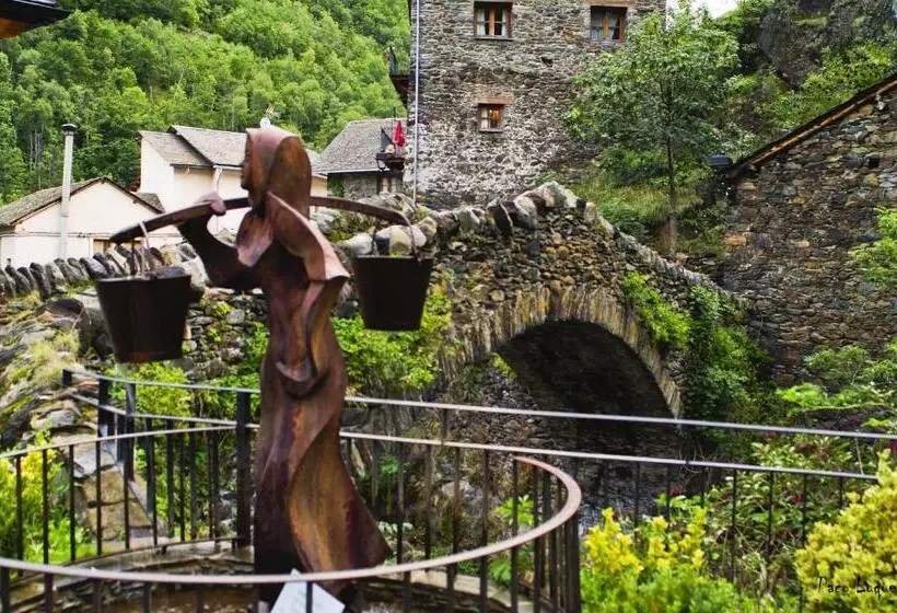 בית מלון כפרי Marxant